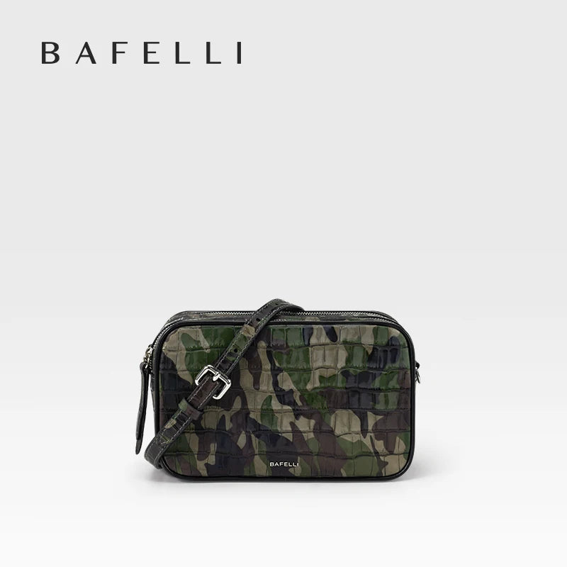 Kameratasche aus Leder mit Camouflage-Muster, Reißverschluss und Schulterriemen