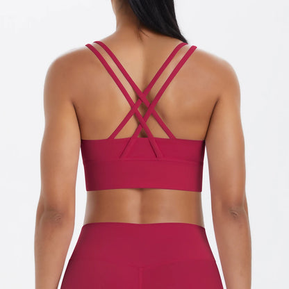 Sporttop mit Kreuzträgern in Rot, Rückansicht mit breitem Bund