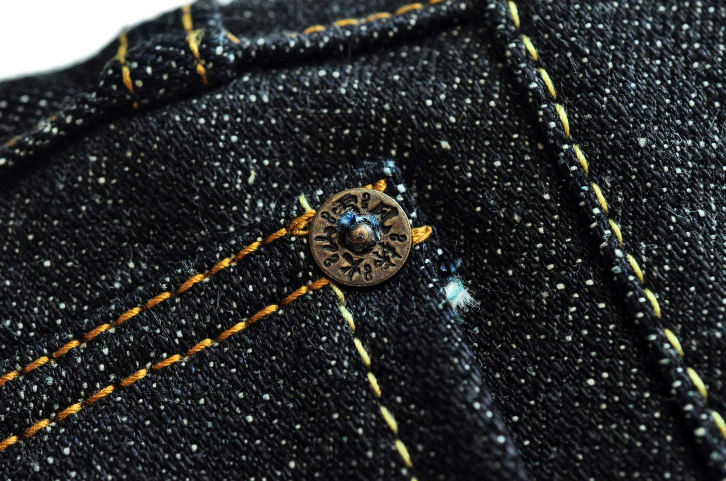 Herren Jeans im Vintage-Stil aus Selvedge Raw Denim mit Silber-überzogenen Knöpfen