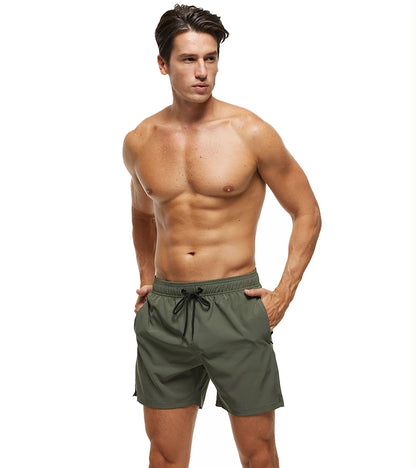 Kurze Herren-Badehose mit atmungsaktivem, verstellbarem Bund – ideal für den Strand