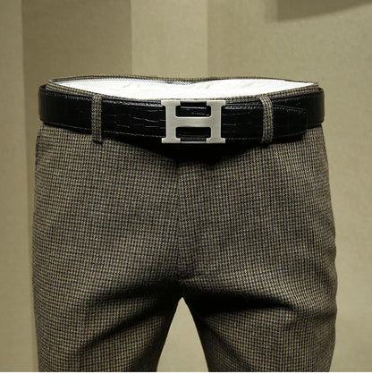 Doppelreihiger Herrenanzug aus 30% Wolle in Tiefblau, Schwarz oder Grau – Slim Fit für Hochzeit oder Business