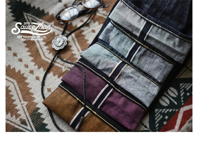 Herren Jeans aus Selvedge Denim mit doppelseitiger Färbung und gerader Passform