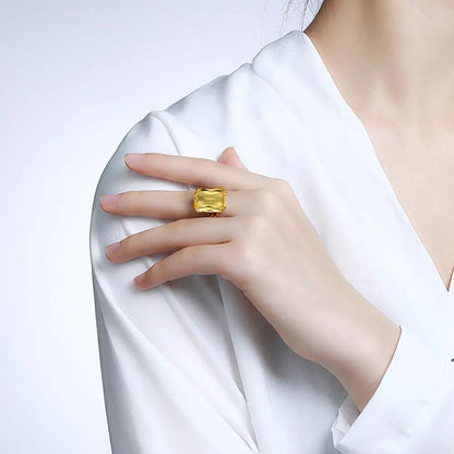Damen-Ring aus 925er Silber mit großem rechteckigem Citrinstein für eleganten Alltagslook