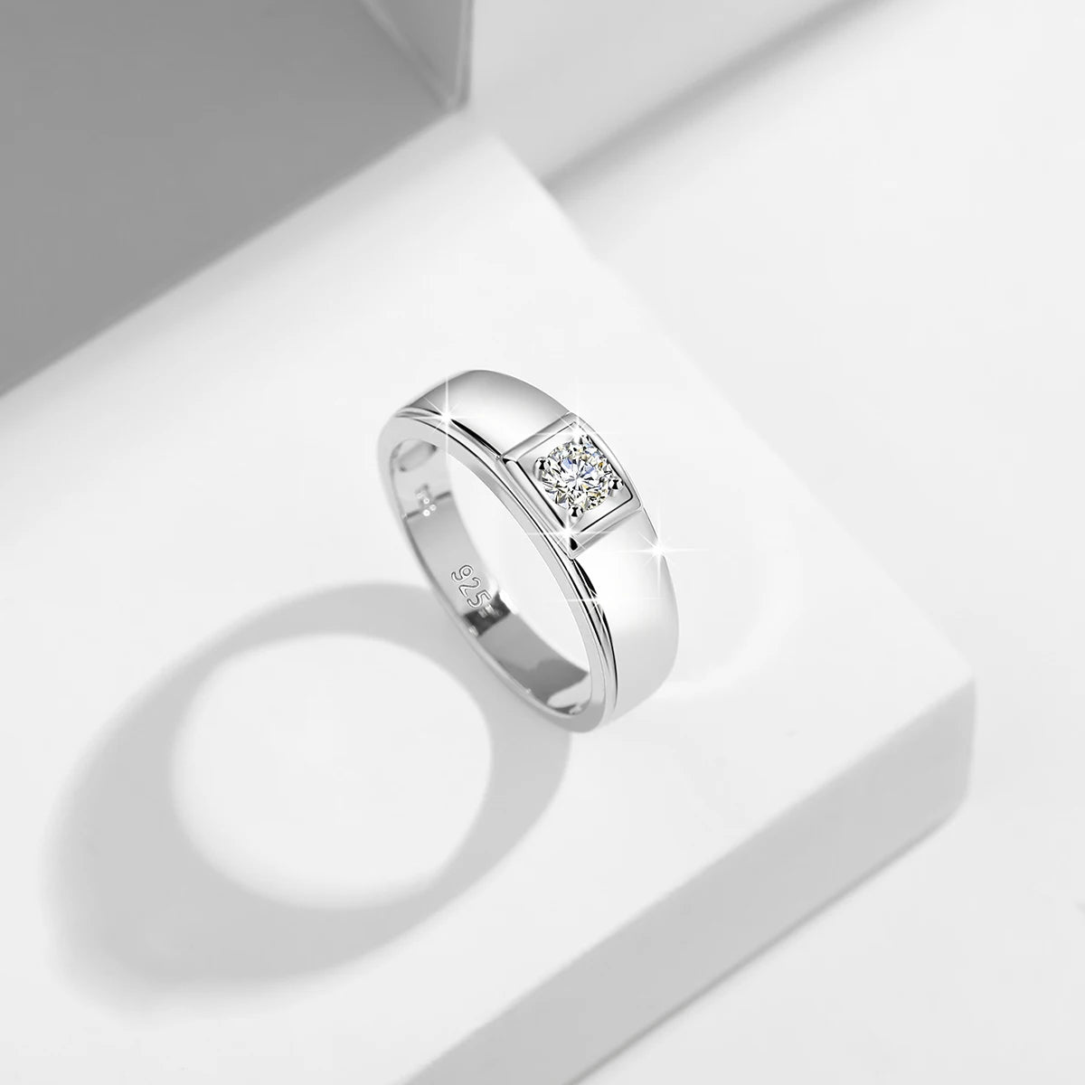 Herren-Verlobungsring aus Sterling Silber 925 mit Moissanit Stein 0,4 Karat Zertifiziert