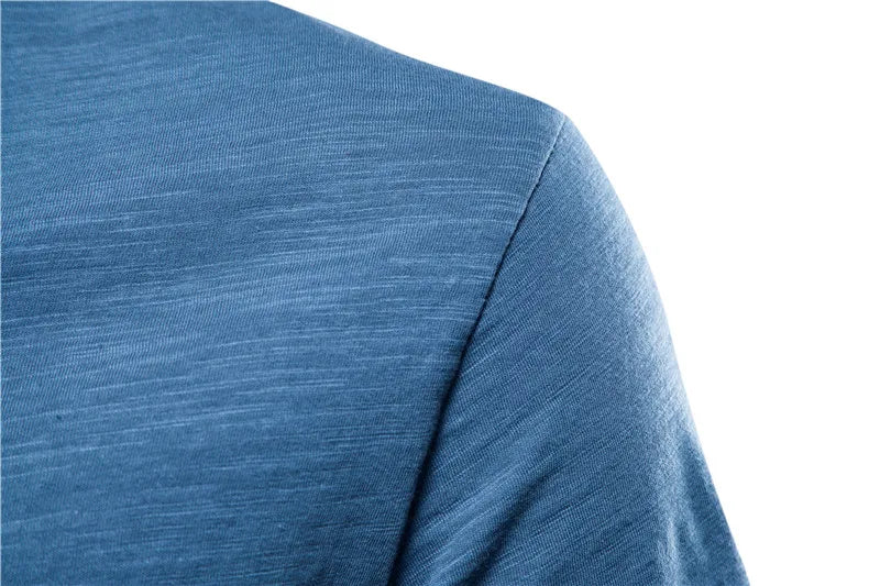 Herren T-Shirt im Casual-Stil mit V-Ausschnitt in einfarbigem Design
