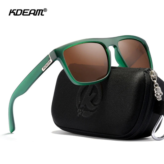 Sonnenbrille quadratisch mit grünem transparentem Gestell und braunen Spiegelgläsern