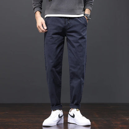 Herren Hose aus Baumwolle im Casual-Stil mit gerader Passform und Taschen