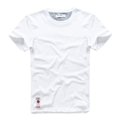 Männer T-Shirt aus Baumwolle im einfarbigen Design mit klassischem O-Ansatz