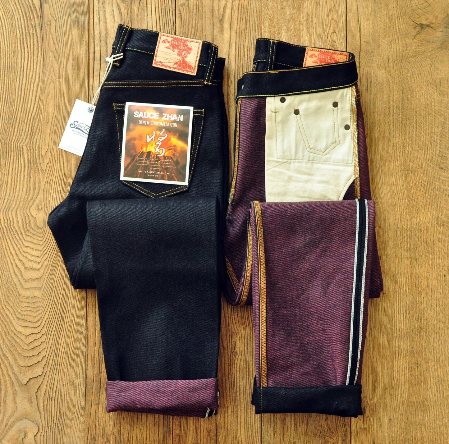 Herren Jeans aus Selvedge Denim mit doppelseitiger Färbung und gerader Passform