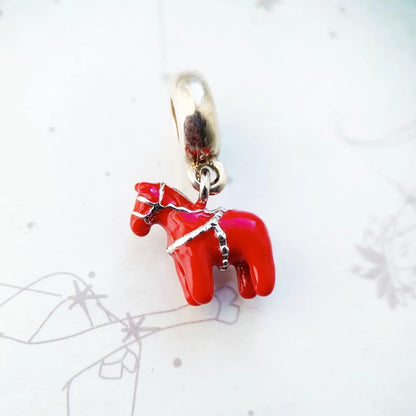 Damen-Charm-Anhänger Dalarna Pferd Schweden rot Vintage aus Sterlingsilber
