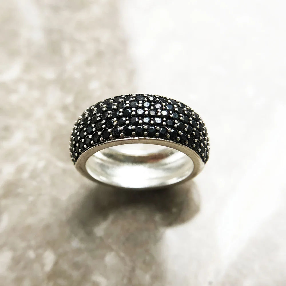 Damen-Ring Pavé schwarz klassisch aus Sterlingsilber
