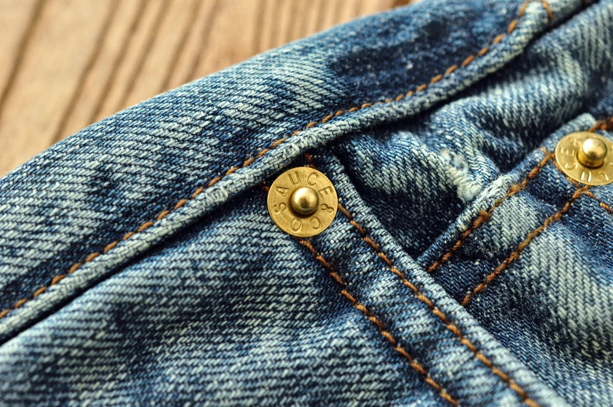 Herren Jeans im Used-Look mit Schnurrbart-Effekt aus Selvedge-Denim
