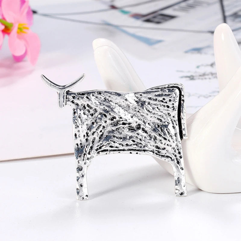 Brosche Stier Emaille Sternzeichen Rind Kuh Tier Schmuck Unisex