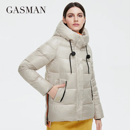 Eleganter Damen-Wintermantel mit Stehkragen und Kapuze – modischer Daunenmantel für kalte Tage