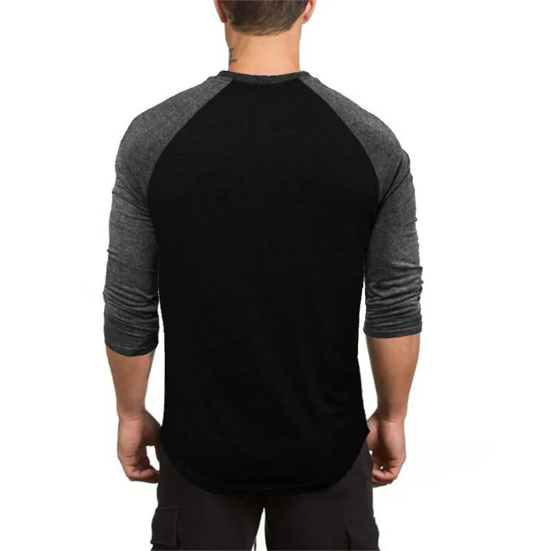 Männer T-Shirt aus reiner Baumwolle mit Slim Fit und sieben-Punkt Hülsen