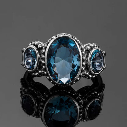 Damen-Ring aus Sterlingsilber 925 mit Aquamarin in Vintage-Ovalfassung mit Zackenfassung