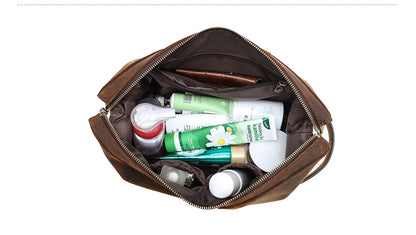 Herren-Kosmetiktasche aus braunem Leder mit offenem Innenfach und Reißverschluss