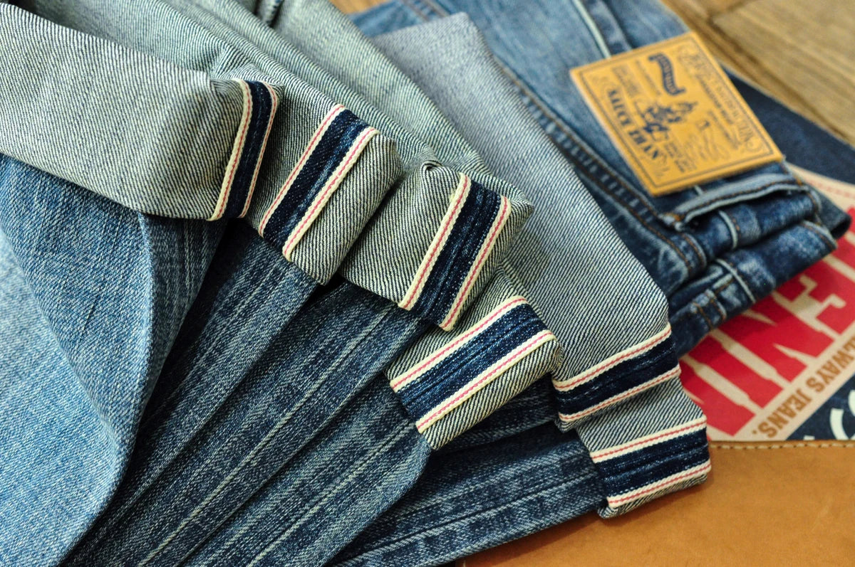 Herren Jeans im Used-Look mit Schnurrbart-Effekt aus Selvedge-Denim