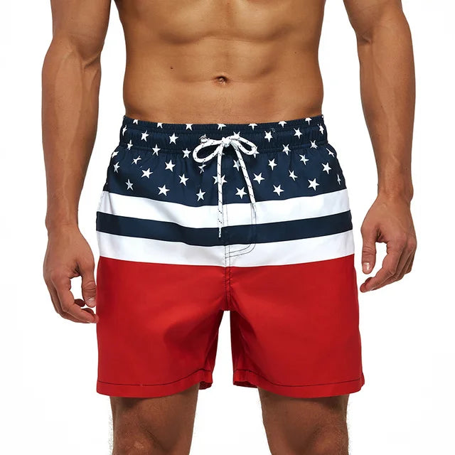 Herren-Badeshorts mit Mesh-Innenslip, verstellbarem Bund und Taschen – ideal für Sport und Freizeit.