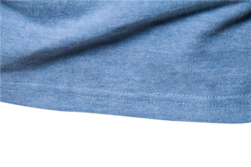 Herren Poloshirt aus Baumwolle in einfarbig mit klassischem Design für Freizeit und Business