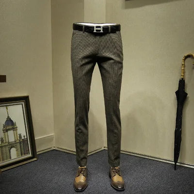 Doppelreihiger Herrenanzug aus 30% Wolle in Tiefblau, Schwarz oder Grau – Slim Fit für Hochzeit oder Business