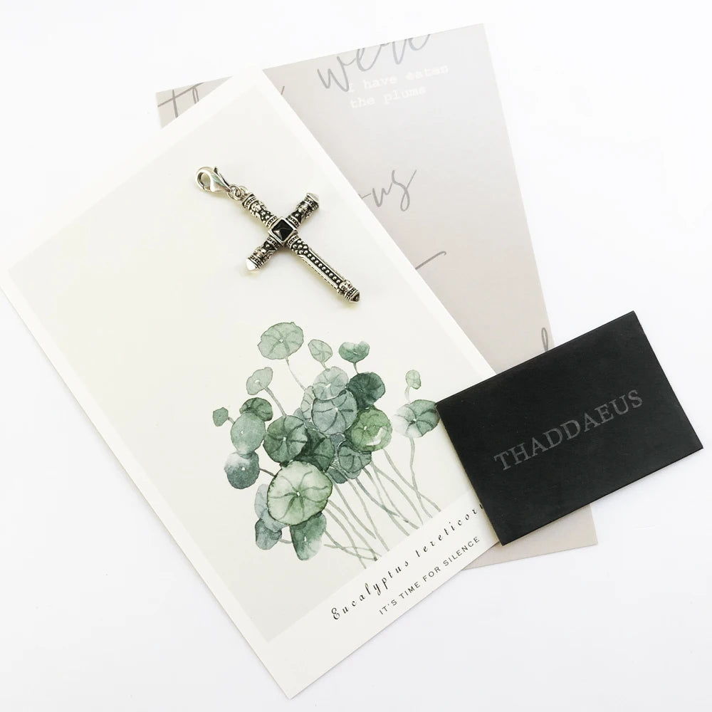 Damen-Charm-Anhänger Totenkopf Kreuz Nieten Punk Rebel aus Sterlingsilber