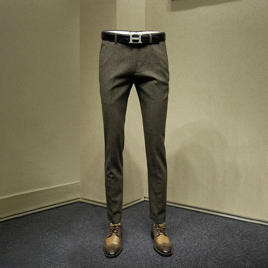 Doppelreihiger Herrenanzug aus 30% Wolle in Tiefblau, Schwarz oder Grau – Slim Fit für Hochzeit oder Business