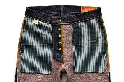 Herren Jeans im Taper Fit aus Raw Denim mit versilberten Knöpfen