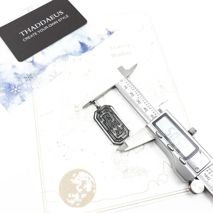 Damen-Charm-Anhänger Labyrinth Glück Hundetag aus Sterlingsilber