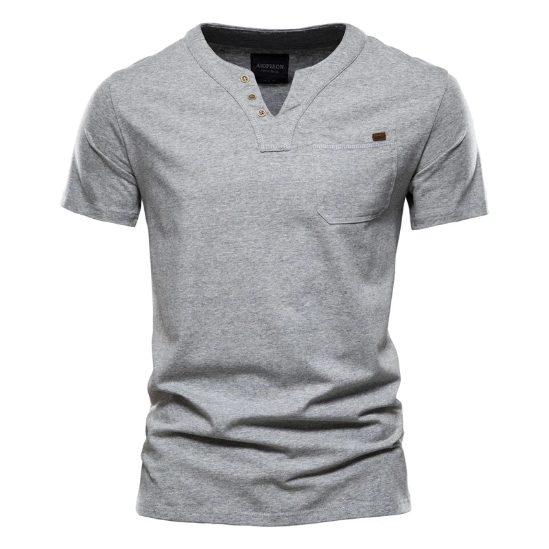 Herren T-Shirt aus hochwertiger Baumwolle mit klassischem V-Ausschnitt