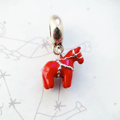 Damen-Charm-Anhänger Dalarna Pferd Schweden rot Vintage aus Sterlingsilber