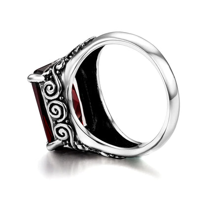 Damen-Ring aus 925er Sterlingsilber mit Granatstein Vintage-Stil und Mittelalterliches Gravurmuster