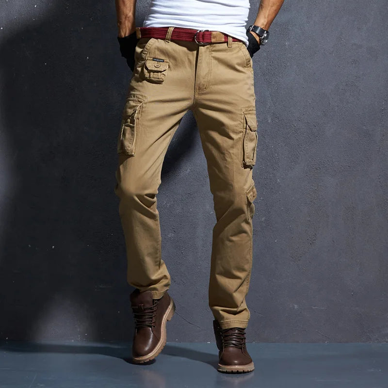 Herren Cargo Hose im Militär-Stil mit praktischen Taschen für den Sommer