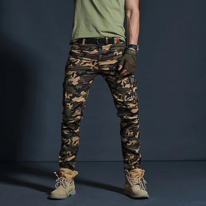 Männer Cargo Hosen im Military Style mit wasserdichten Taschen für Casual-Look