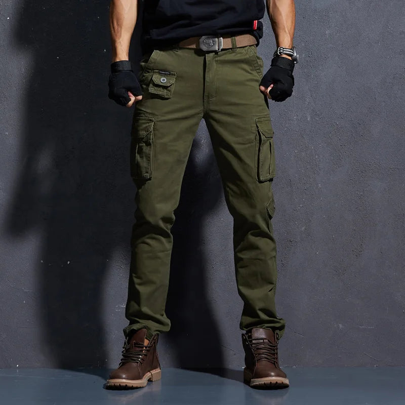 Herren Cargo Hose im Militär-Stil mit praktischen Taschen für den Sommer