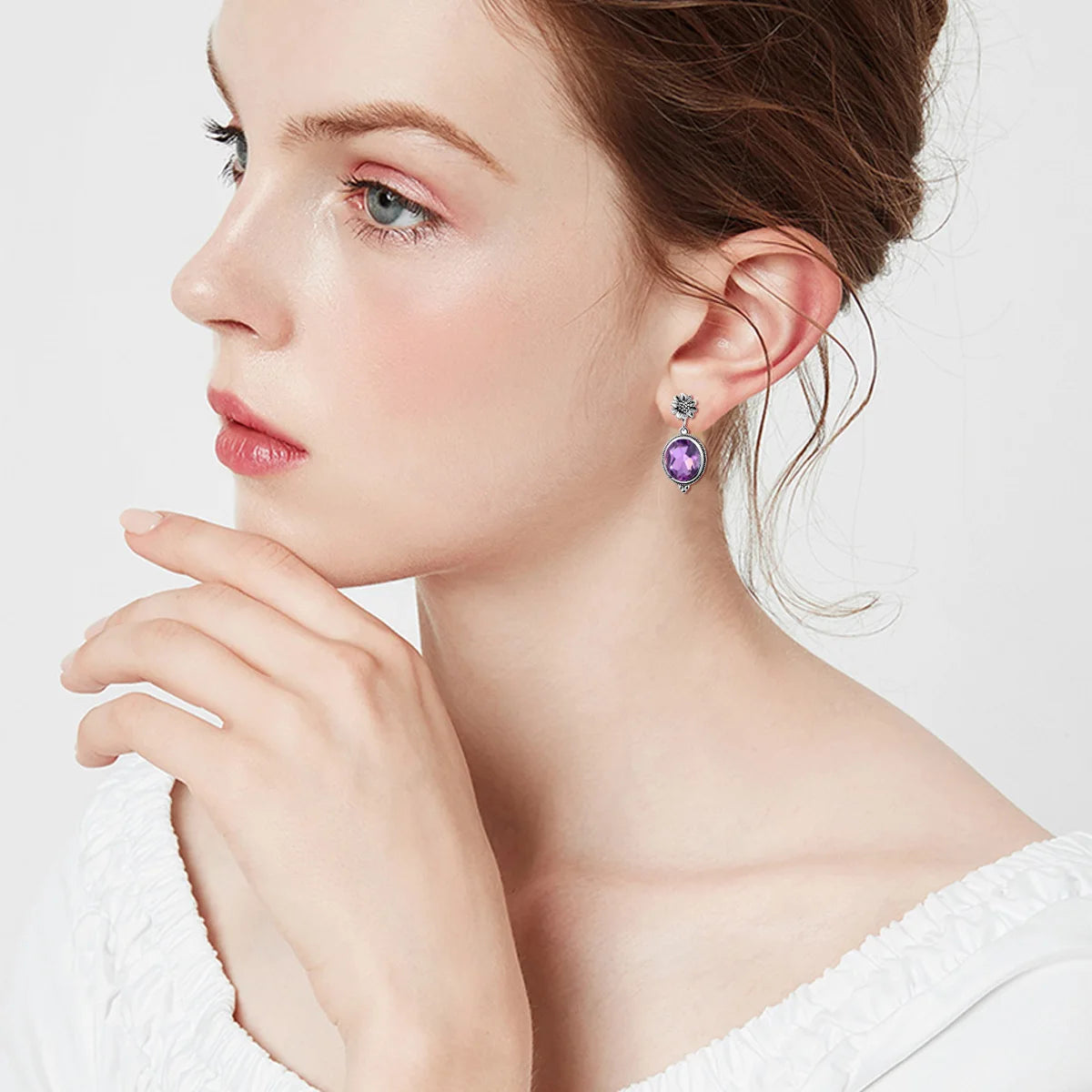 Damen-Ohrstecker Amethyst Ovaler Form 925er Silber Blüten-Design Feine Schmuckqualität