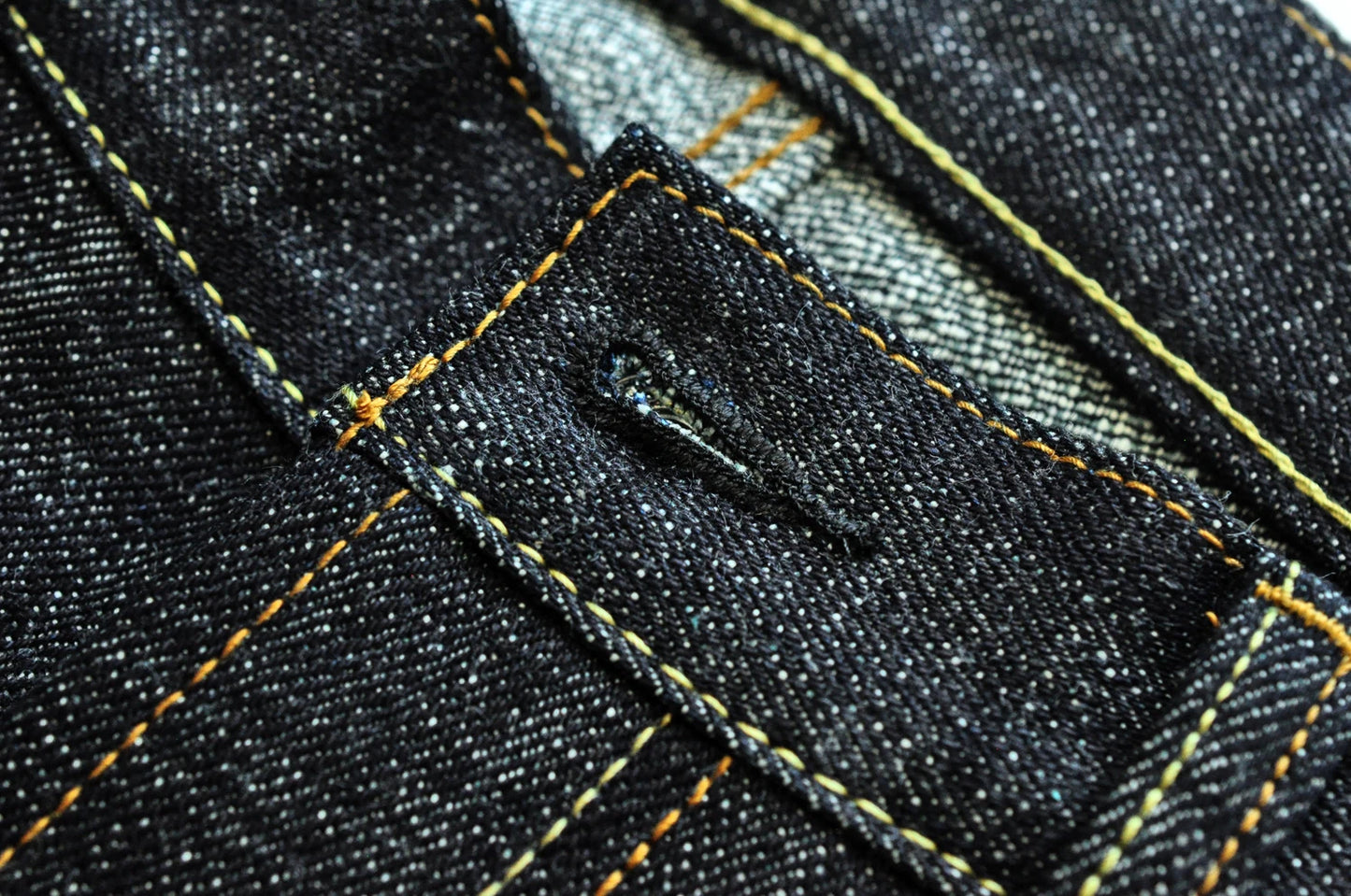 Herren Jeans im Vintage-Stil aus Selvedge Raw Denim mit Silber-überzogenen Knöpfen