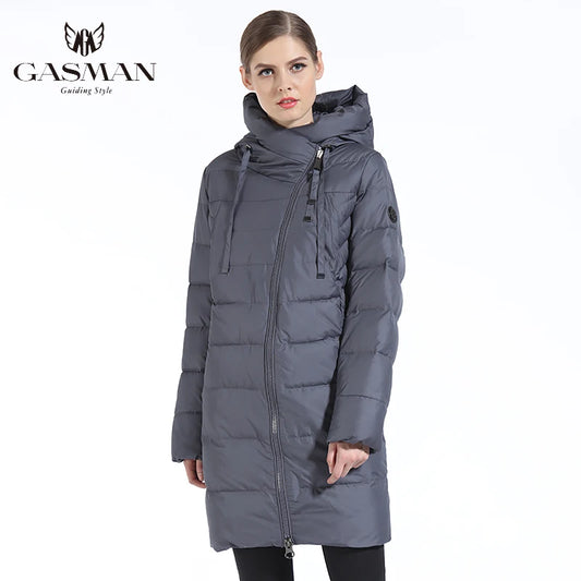 Langer Damen-Winterdaunenmantel mit Gürtel und Kapuze – modisch und warm für kalte Tage