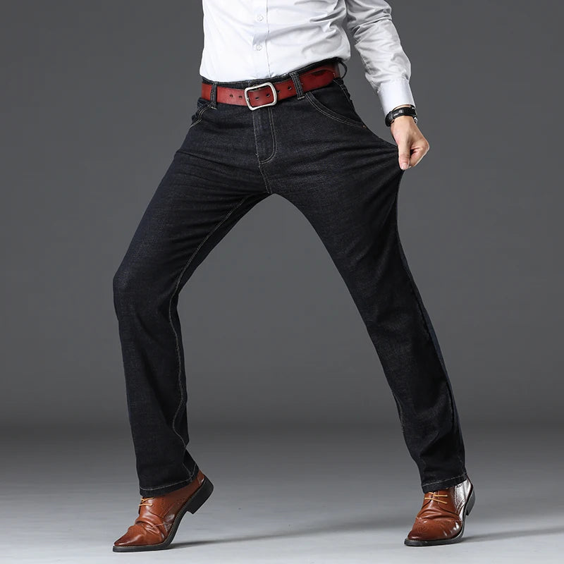 Herren Jeans im lässigen Business-Stil mit gerader Passform und Taschen