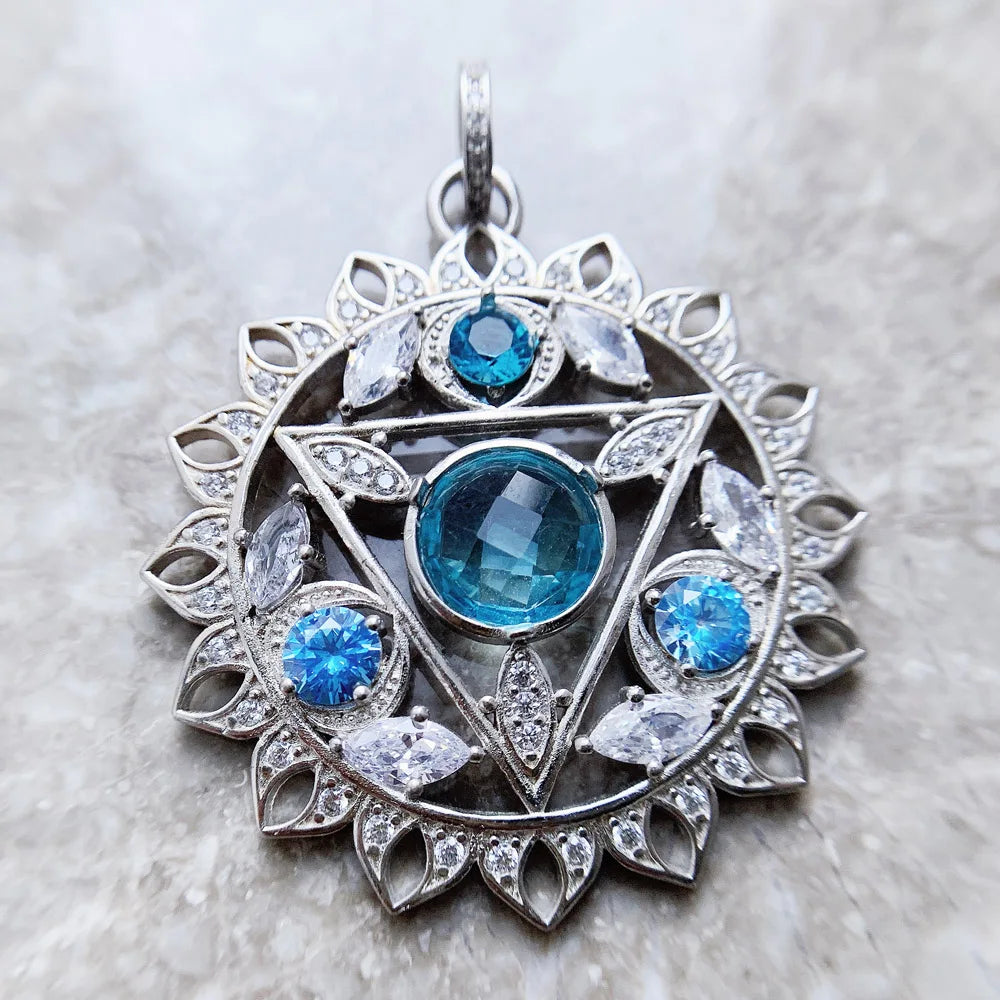 Damen-Charm-Anhänger Kehlchakra blau aus Sterlingsilber