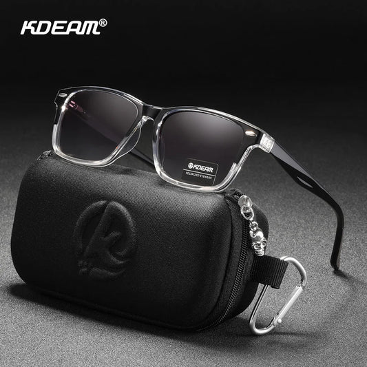 Sonnenbrille mit quadratischem Rahmen, dunklen polarisierten Gläsern und Federgelenk, Etui dabei