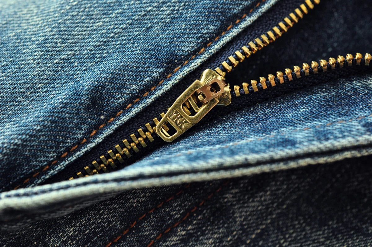Herren Jeans im Used-Look mit Schnurrbart-Effekt aus Selvedge-Denim
