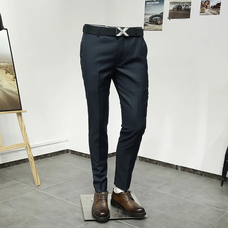 Herren-Slim-Fit-Anzugjacke im Schwalbenschwanz-Design – warm und modisch für Business und Hochzeit