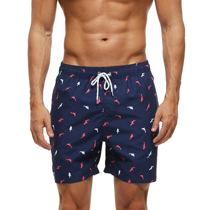 Herren-Badeshorts mit Mesh-Innenslip, verstellbarem Bund und Taschen – ideal für Sport und Freizeit.
