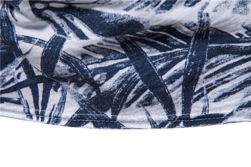 Herren T-Shirt im Hawaii-Stil aus 100 Prozent Baumwolle mit Oansatz Druck