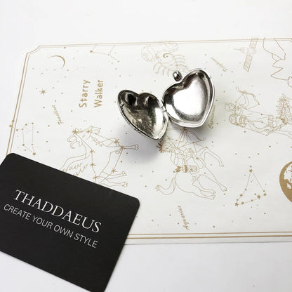 Herz-Medaillon-Anhänger aus 925 Sterling Silber, zwei Schalen, seitlich geöffnet