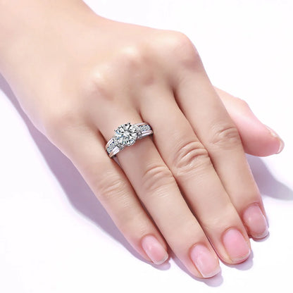 Damen-Ring Moissanit 2 Karat aus Silber 925 Edler Verlobungs- und Hochzeitsring Schmuck Geschenk