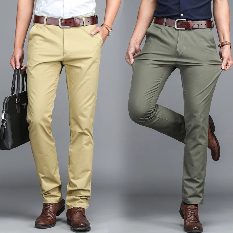 Herren Smart Casual Hose aus leichtem Twill mit geradem Schnitt