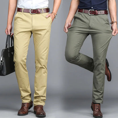 Herren Smart Casual Hose aus leichtem Twill mit geradem Schnitt