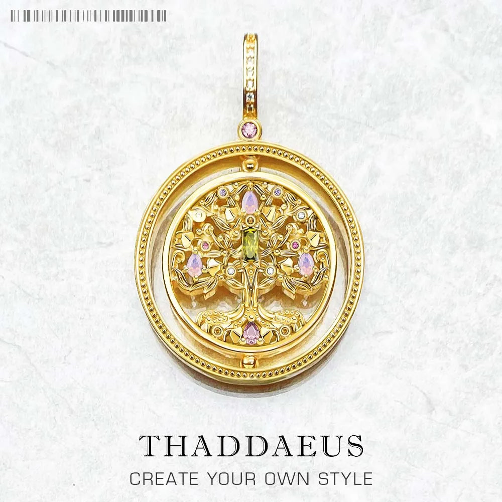 THADDAEUS runder Anhänger in Goldoptik mit Baum-Motiv und farbigen Steinen